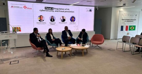 IA transforma seguros e exige regulação ética