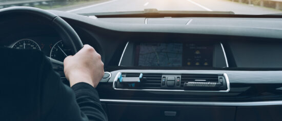 Demanda por seguros de automóveis cresceu 3% em 2025