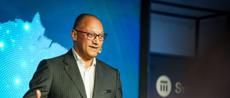 Swiss Re celebra 100 anos no Brasil