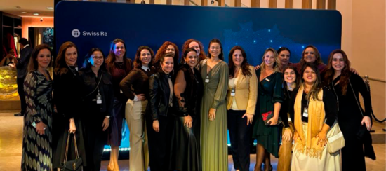 Executivas e líderes do mercado celebram 100 anos da Swiss Re no Brasil