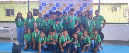 500 alunos de projeto social participam de torneio escolar em Fortaleza