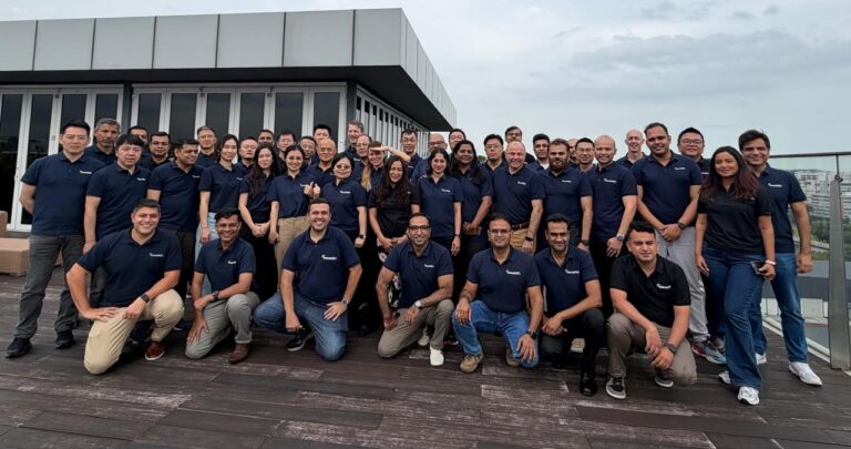 InsureMO reúne lideranças de 40 países em Singapura