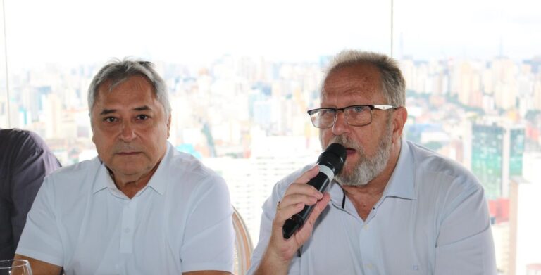 CCS-SP realiza assembleia e promove debate entre os associados