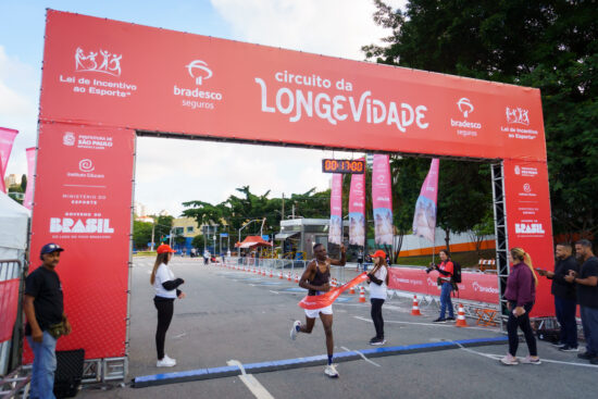 Circuito da Longevidade atrai mais de 5 mil pessoas em SP