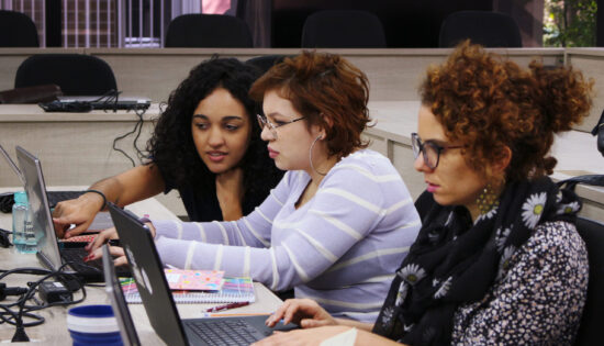 Zurich amplia capacitação em tecnologia para mulheres