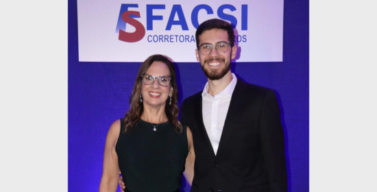Facsi Corretora de Seguros celebra 30 anos de história de sucesso