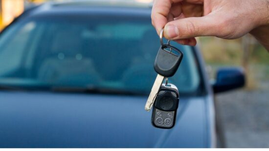 Aquecimento no mercado de veículos impulsiona seguro automóvel