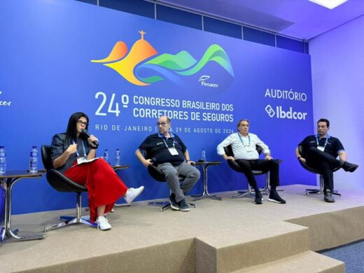 Reforma Tributária exigirá adaptações de corretores e seguradoras, apontam especialistas