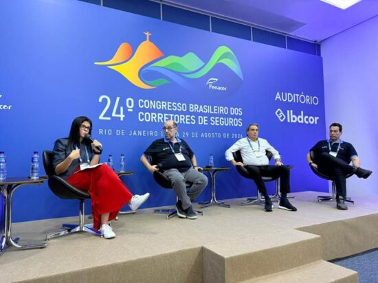 Reforma Tributária exigirá adaptações de corretores e seguradoras, apontam especialistas