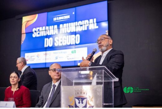 Clube dos Seguradores da Bahia participa de Sessão Solene que abre a Semana do Seguro em Salvador