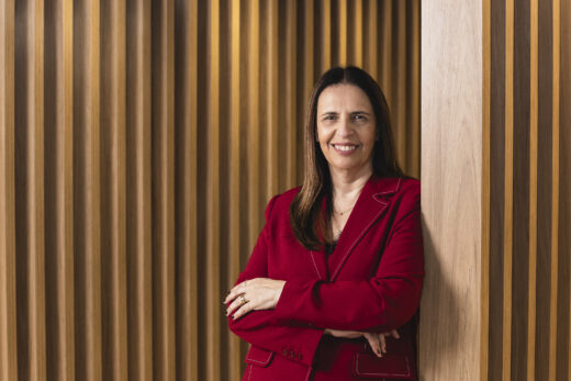 Valdirene Secato, do Grupo Bradesco Seguros, é reconhecida no 5º Prêmio Melhor RH Brasil