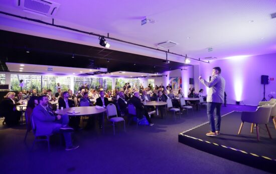 Pluvon transforma eventos em ambientes de negócios para o mercado de seguros