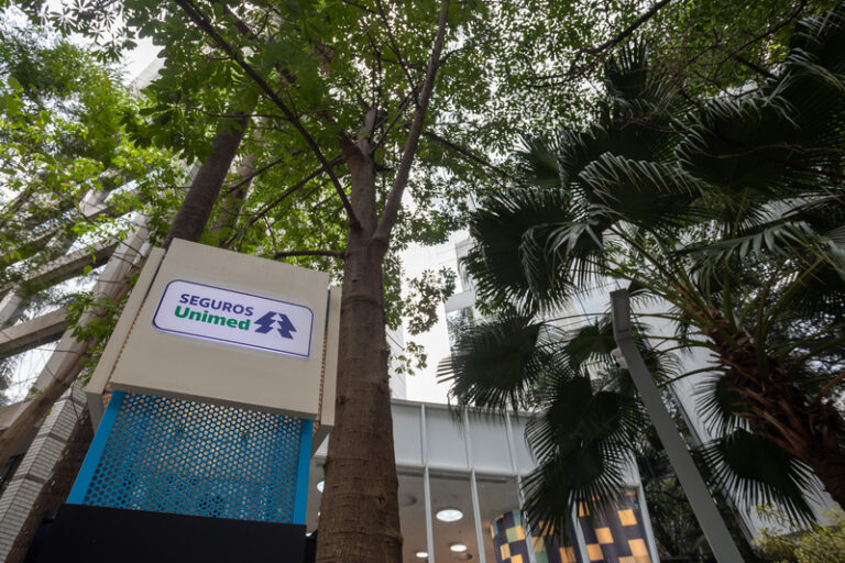 Seguros Unimed amplia ações para corretores com campanhas de incentivo, capacitação e recursos de apoio às vendas