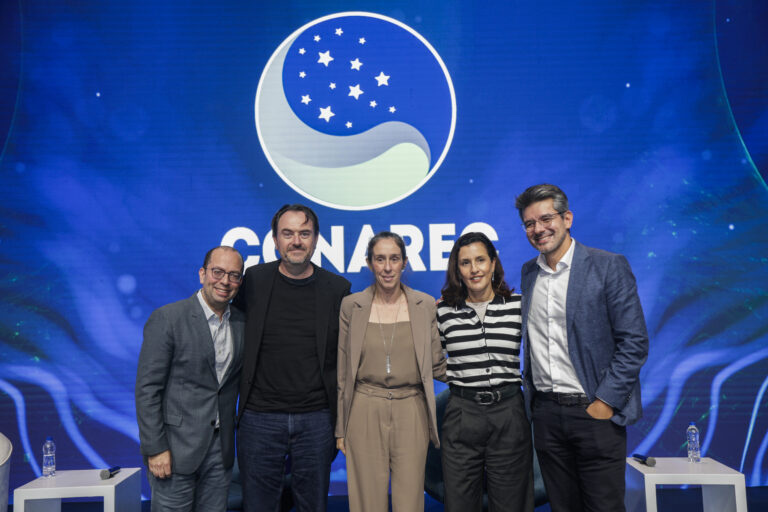 AXA no Brasil participa do CONAREC no Mês do Cliente
